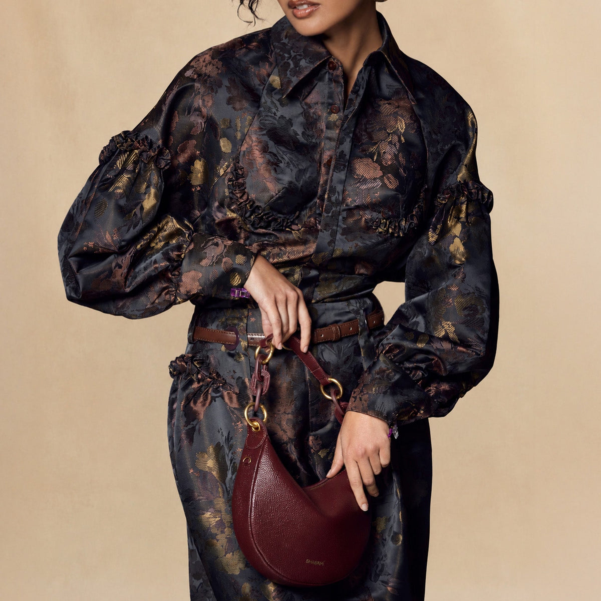 Floral shirt with ruffles details